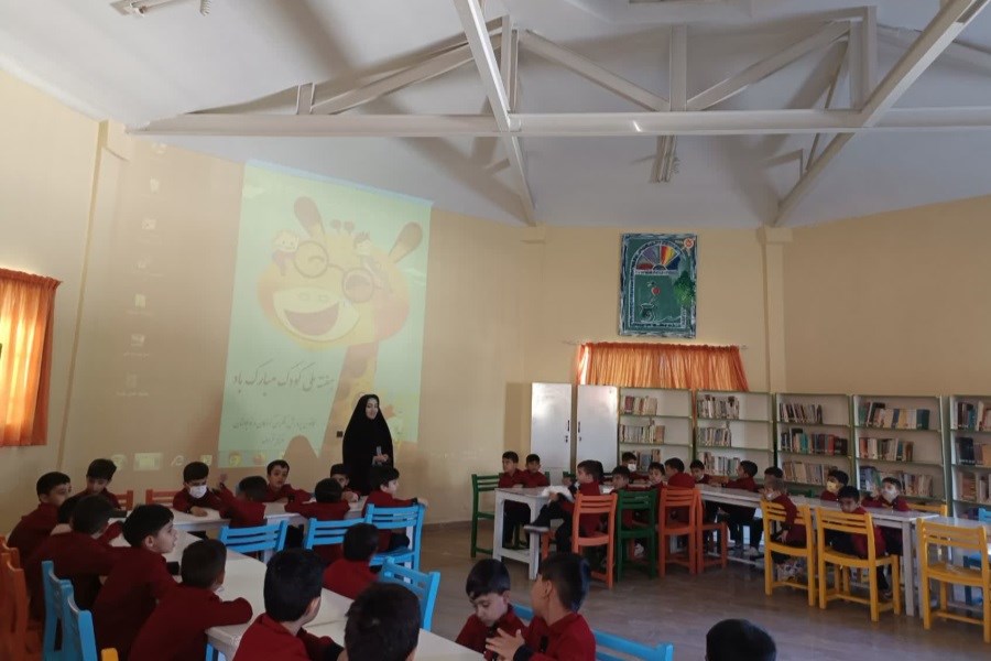 دوره آموزشی و مسابقه نقاشی کودکان علاقه‌مند به محیط زیست در شهرستان خرامه برگزار شد