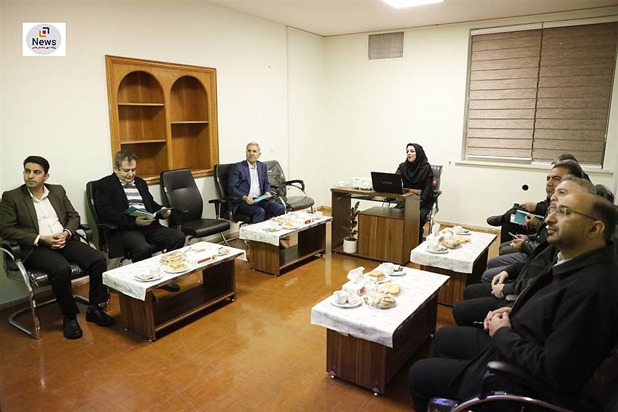 سرپرست دانشگاه علوم پزشکی شیراز از مرکز مشاوره کارکنان و دفتر گردشگری سلامت دانشگاه بازدید کرد