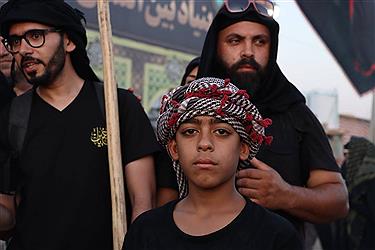 تصویر موکب آبشار عاطفه‌ها در مسیر نجف به کربلا؛ ثبت خاطرات ماندگار اربعین (بخش اول)